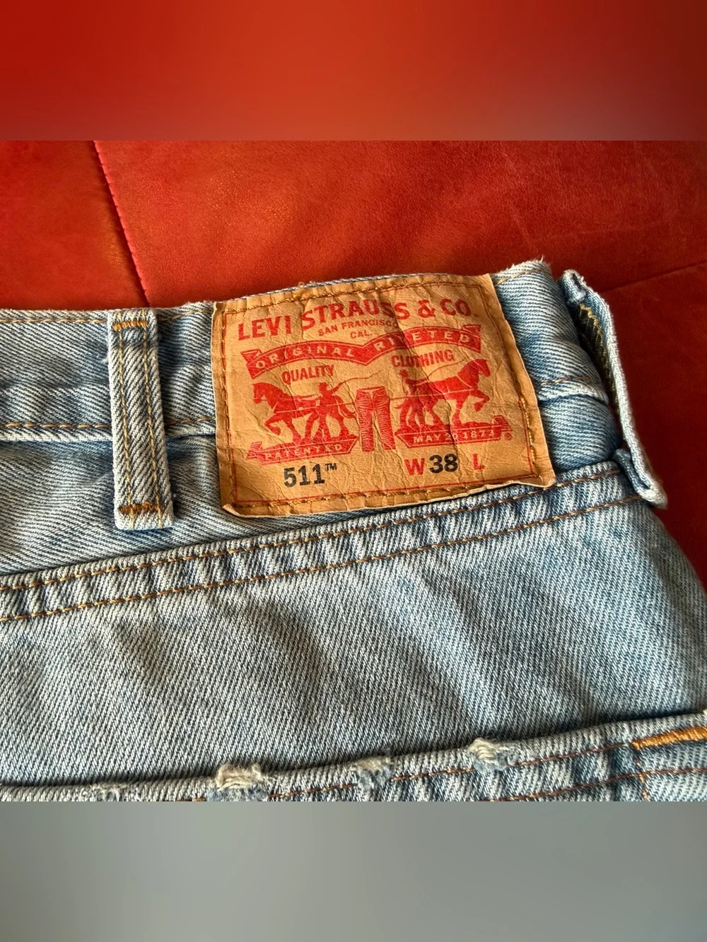 Levi Strauss 511 Light Blue Distressed Denim Men’s Shorts size 38